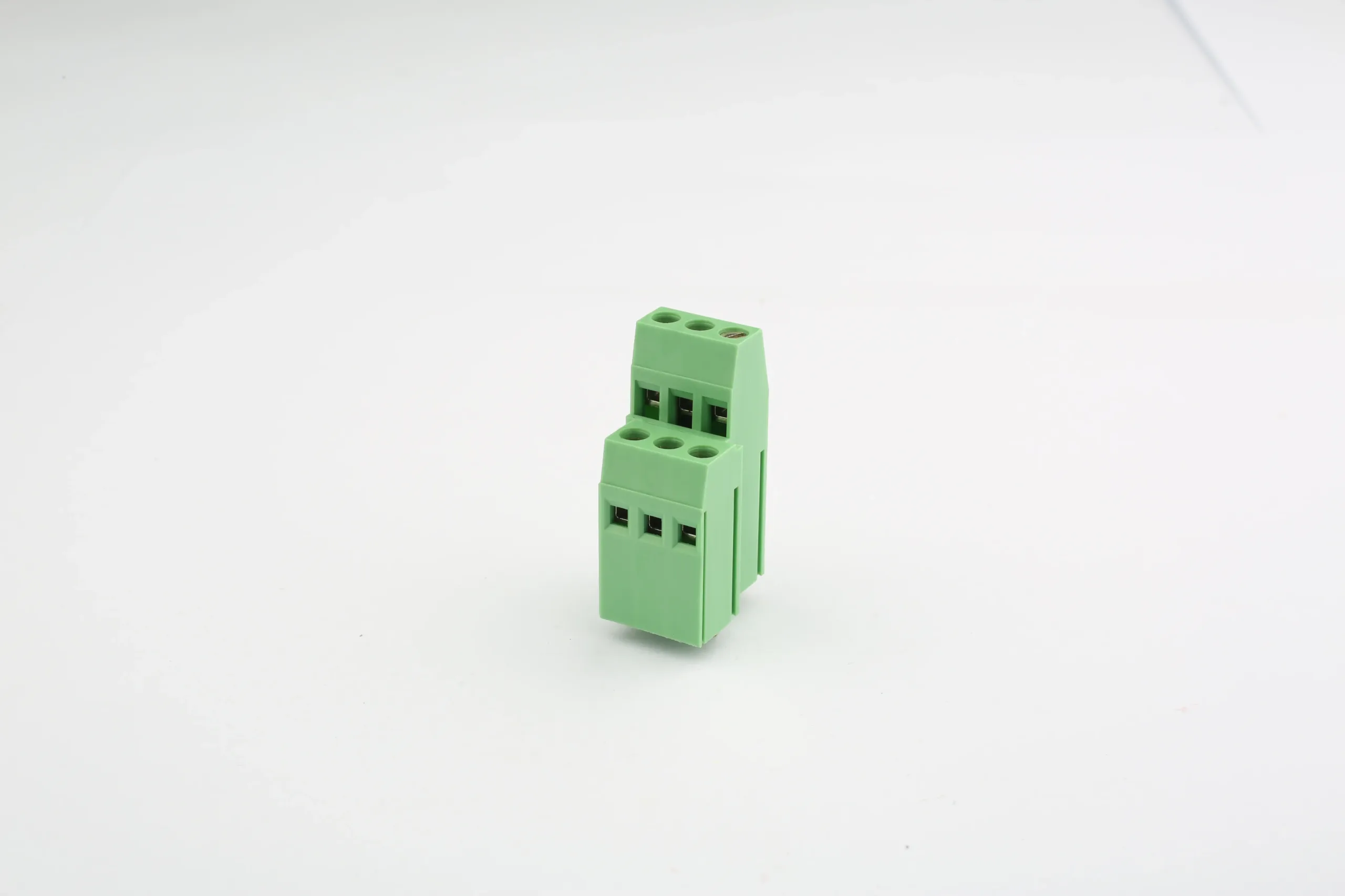 Electronic product image for cross-border e-commerce site