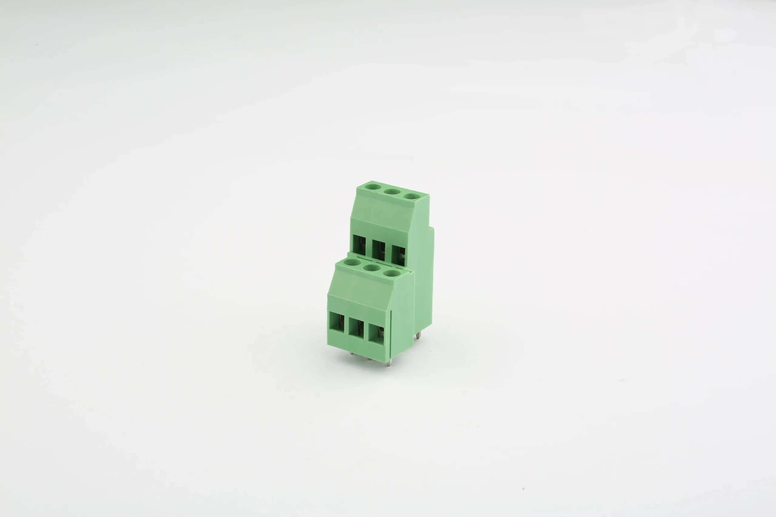 Innovative electronic gadget for cross-border e-commerce