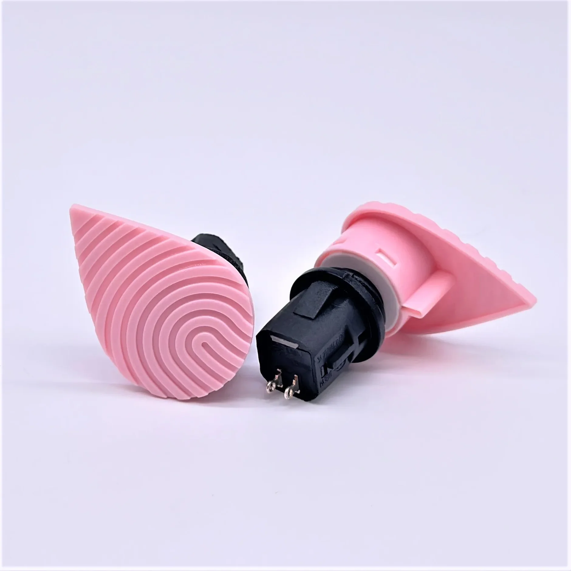 Electronic product image for cross-border sales