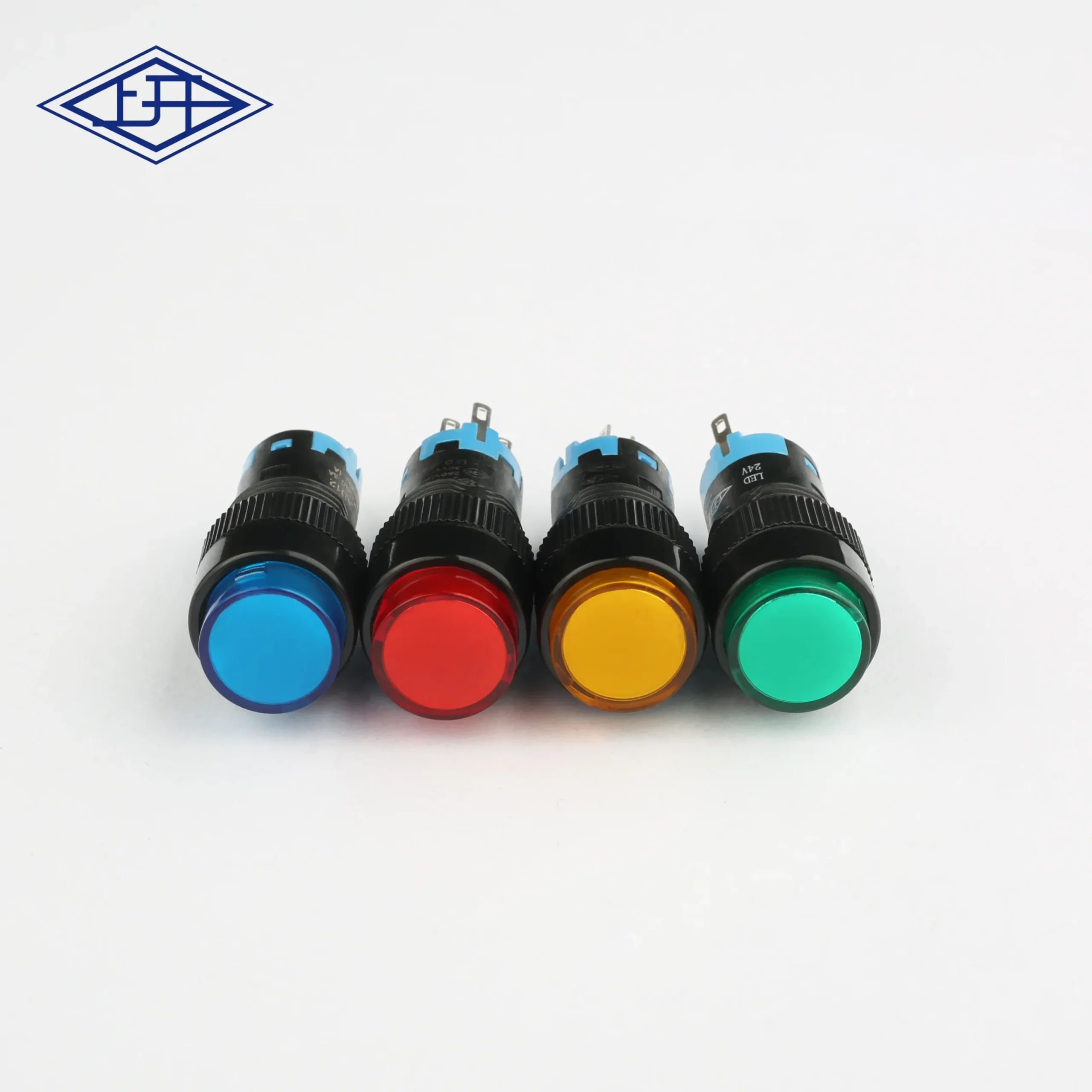 High-quality electronic component image for e-commerce
