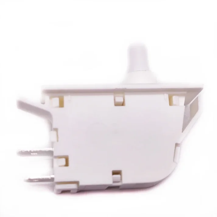 Electronic accessory for cross-border shopping