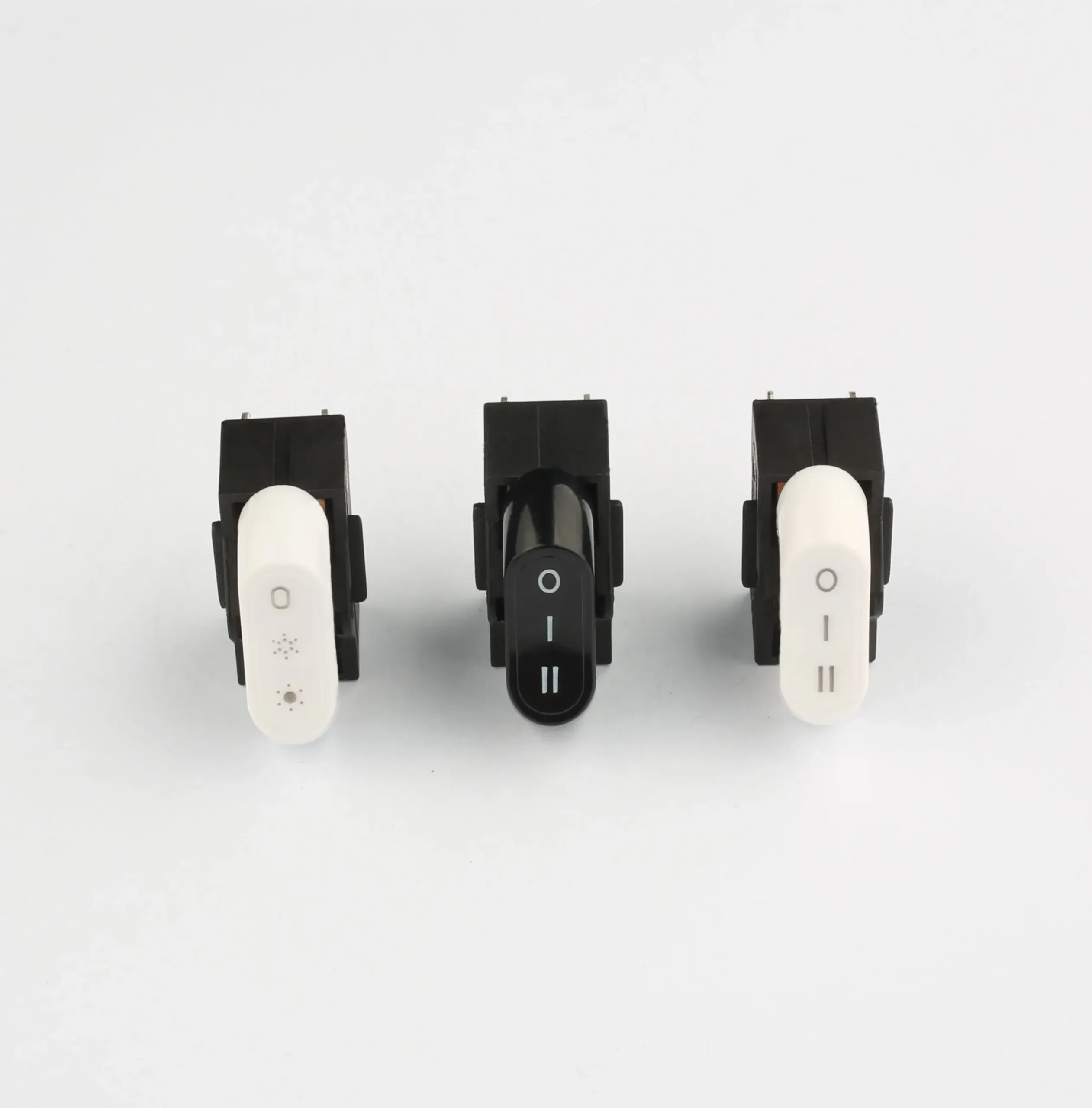 Electronic device for cross-border e-commerce