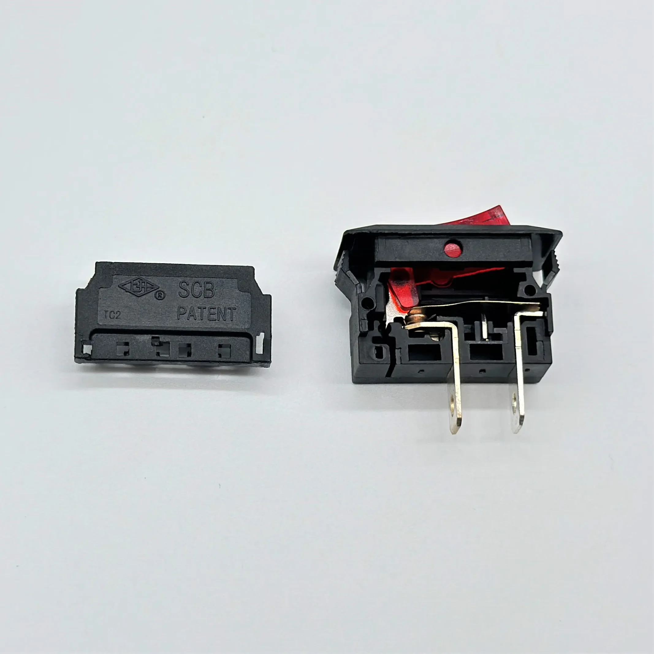 Electronic product for cross-border market