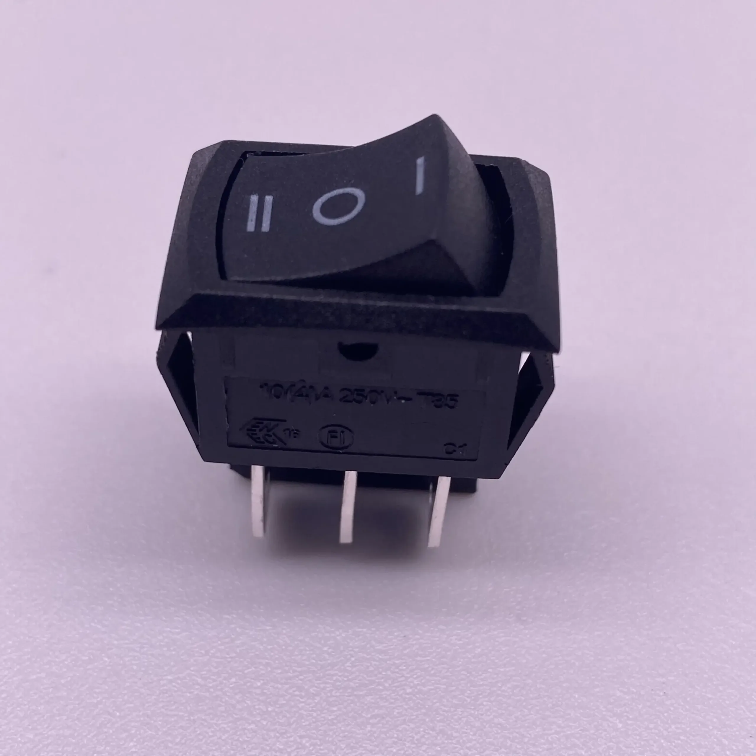 Electronic gadget for cross-border e-commerce