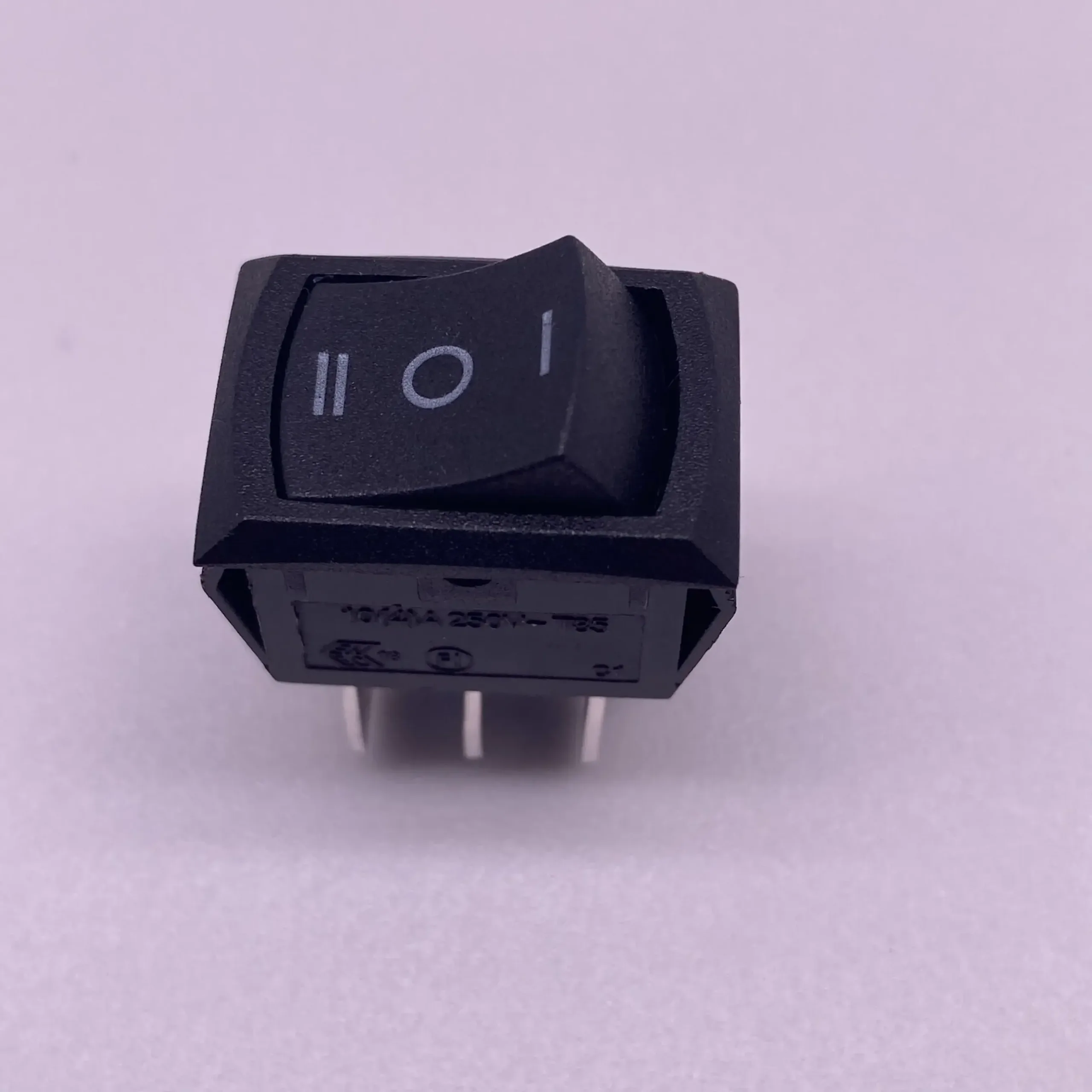 Electronic board for cross-border e-commerce