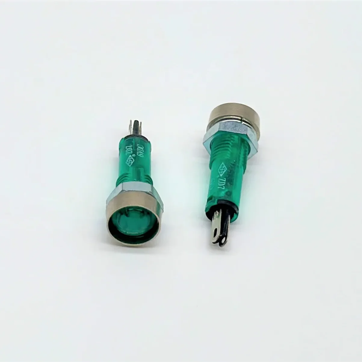 Electronic component device for cross-border e-commerce