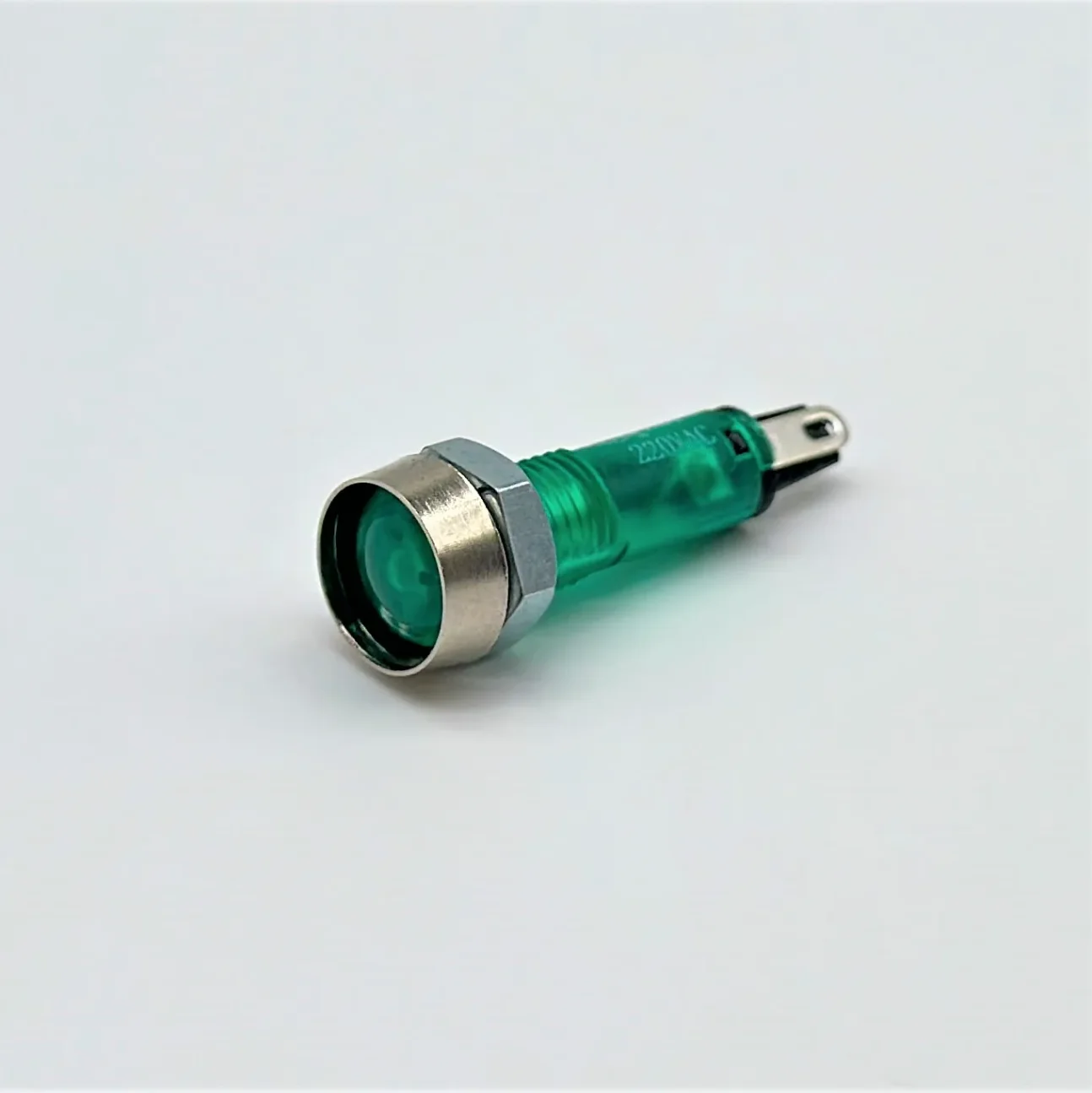 Electronic device accessory image for e-commerce